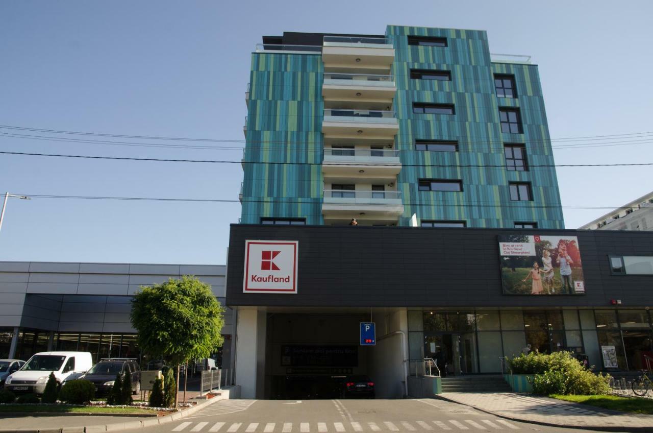 Ares Aparthotel Cluj Napoca Bagian luar foto