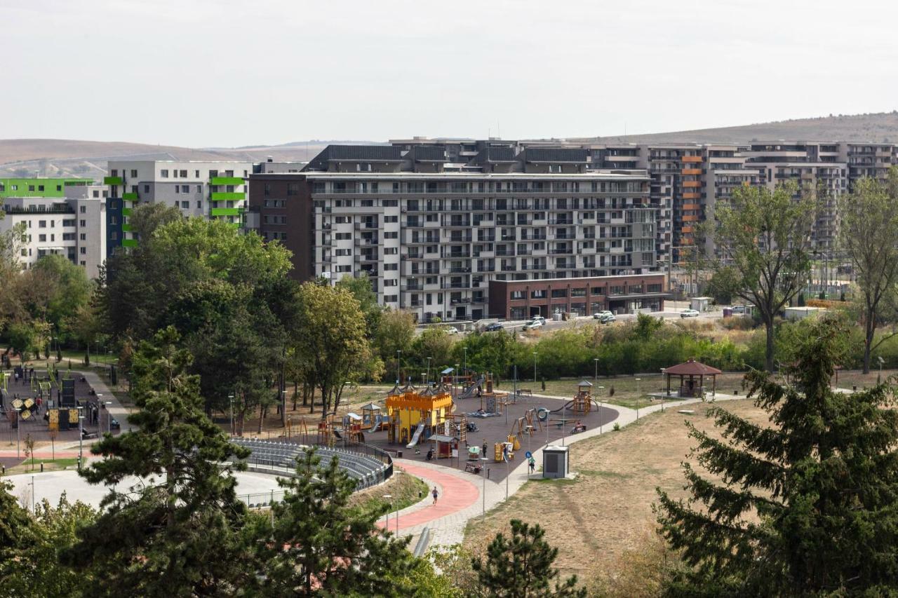 Ares Aparthotel Cluj Napoca Bagian luar foto