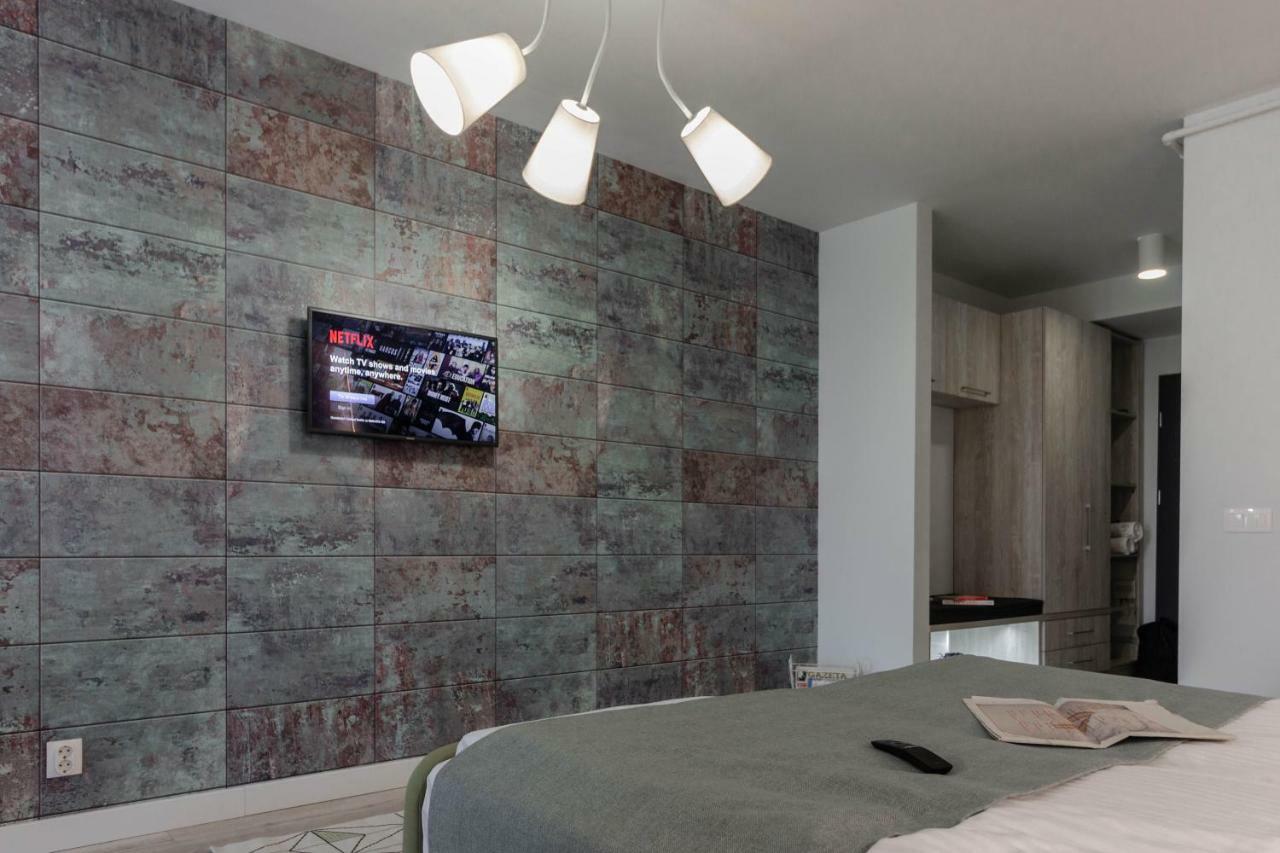 Ares Aparthotel Cluj Napoca Bagian luar foto
