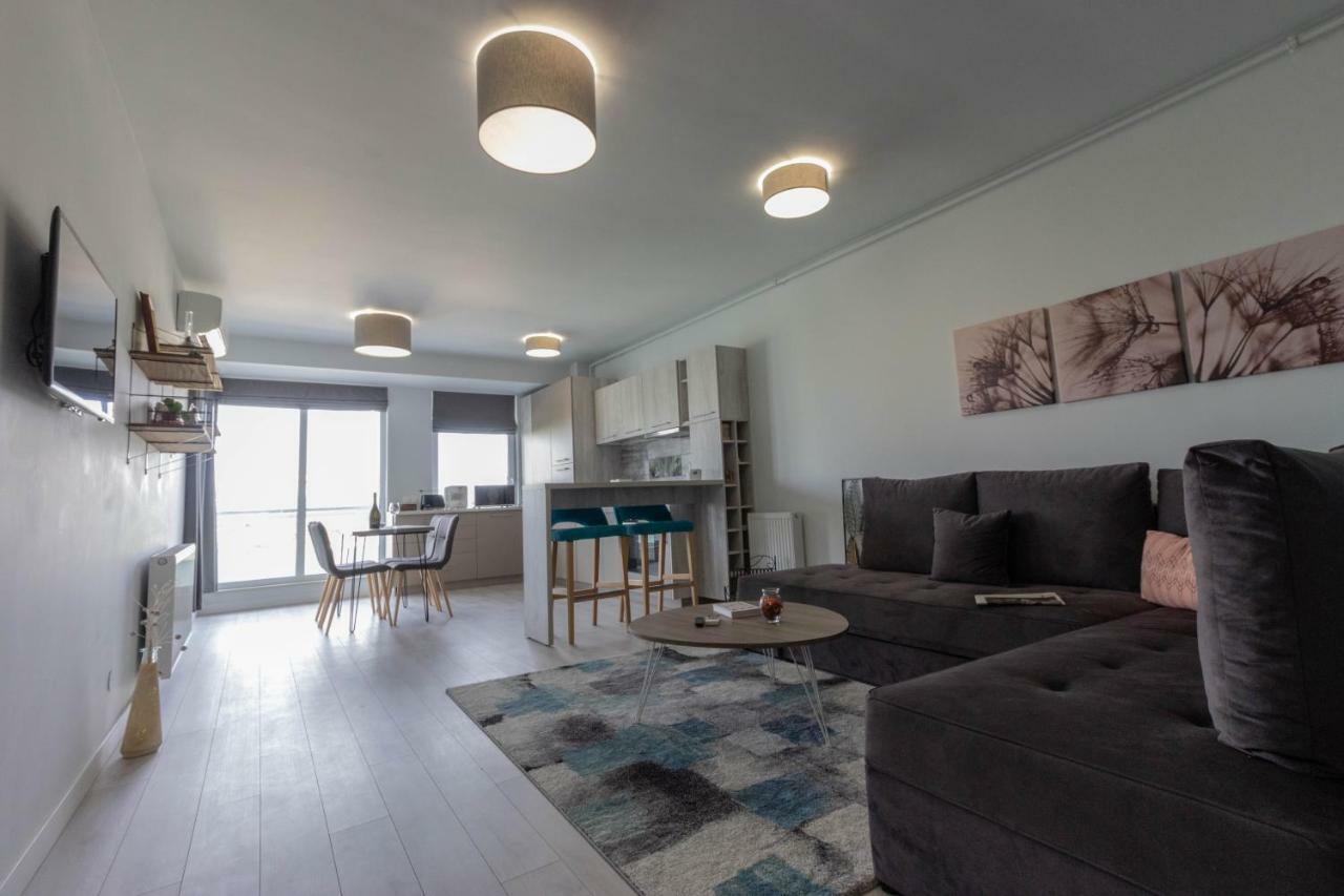 Ares Aparthotel Cluj Napoca Bagian luar foto